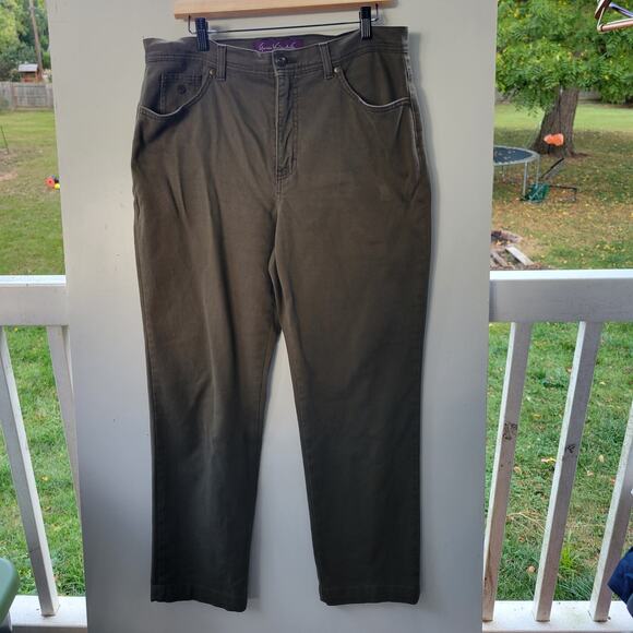 Gloria Vanderbilt Amanda Women's Jeans Size 14 Amanda Green Very Nice - Picture 1 of 8